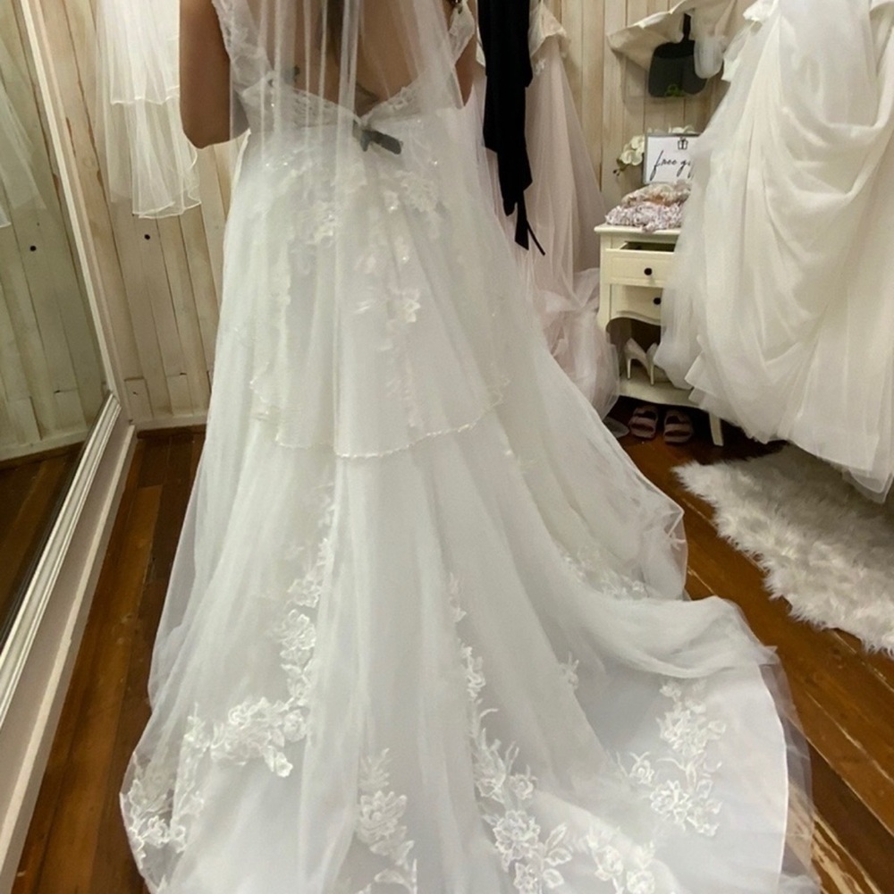 Elegant wedding dress Davids exclusive”Spusa Bella “ limited editio